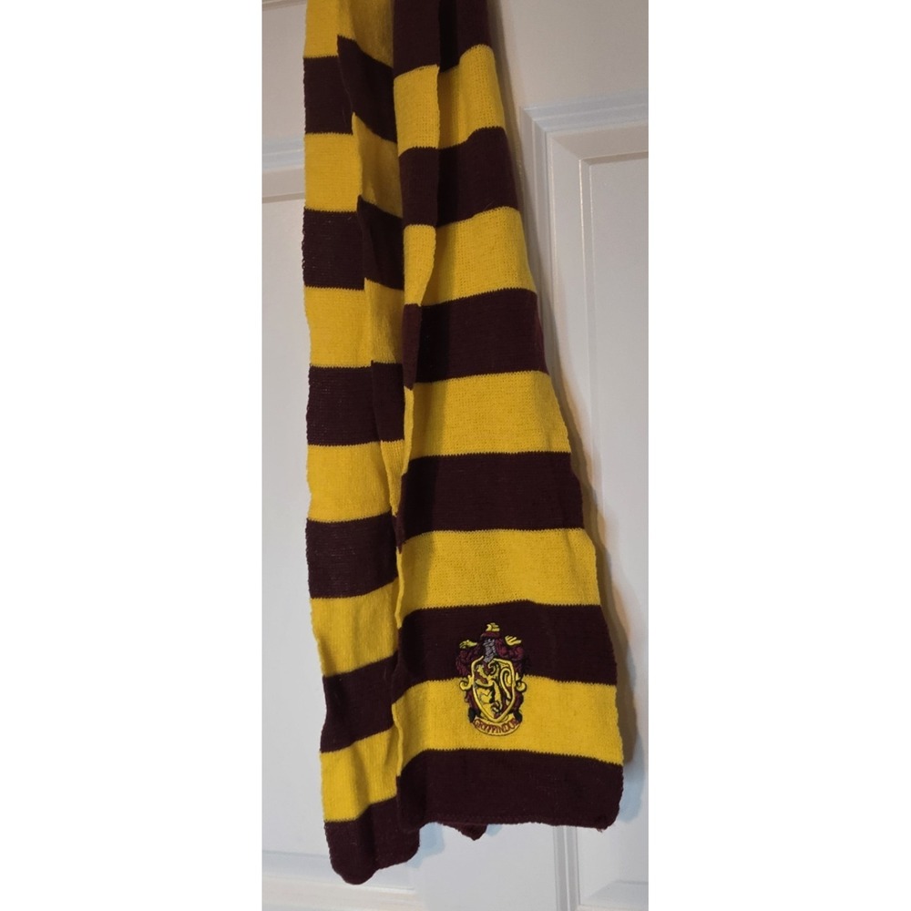 Harry Potter Gryffindor Scarf Burgundy Gold Striped Embroidered Crest Knit